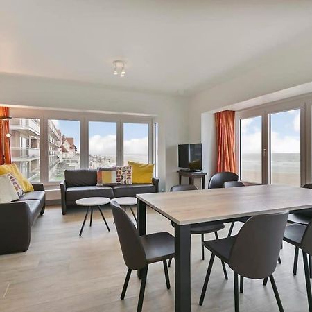 Huswell - Majestic Apartment With Breathtaking Sea View De Haan Exteriör bild