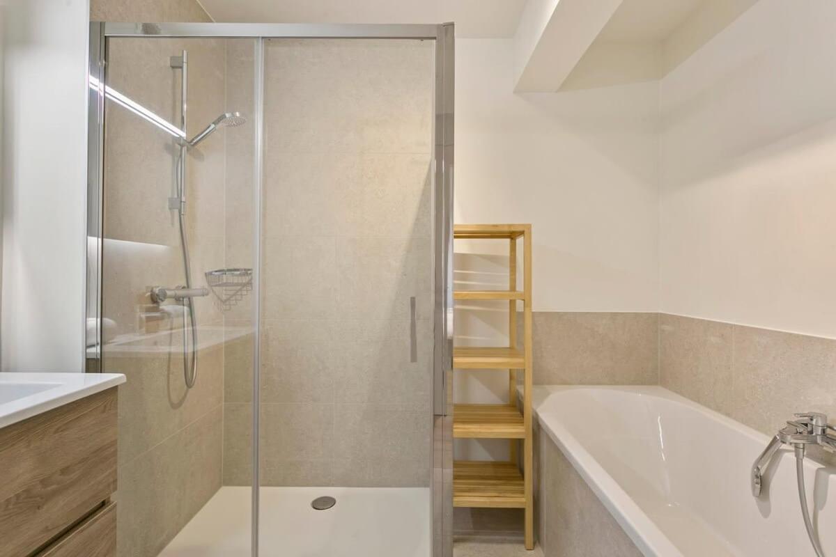 Huswell - Majestic Apartment With Breathtaking Sea View De Haan Exteriör bild